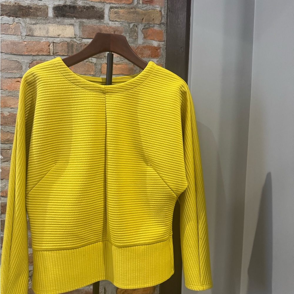Kenneth Cole Vibrant Yellow Crew Neck Sweater